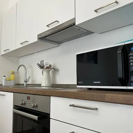 Apartmán Luxe With Pool, Parking & Ac Budapešť