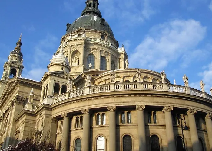 Luxe In Center With Free Parking Apartament Budapeszt