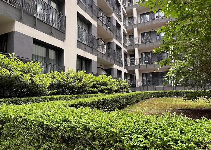 Luxe In Center With Free Parking Apartament