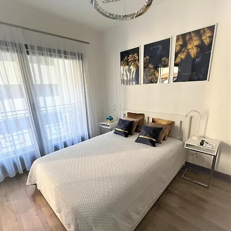 Appartement Luxe In Center With Free Parking *