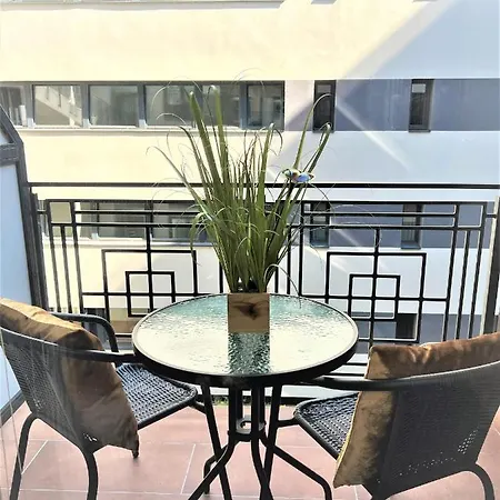 Appartement Luxe In Center With Free Parking *